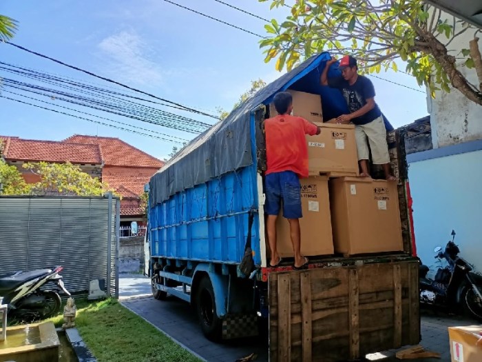 Jasa angkut barang pindahan