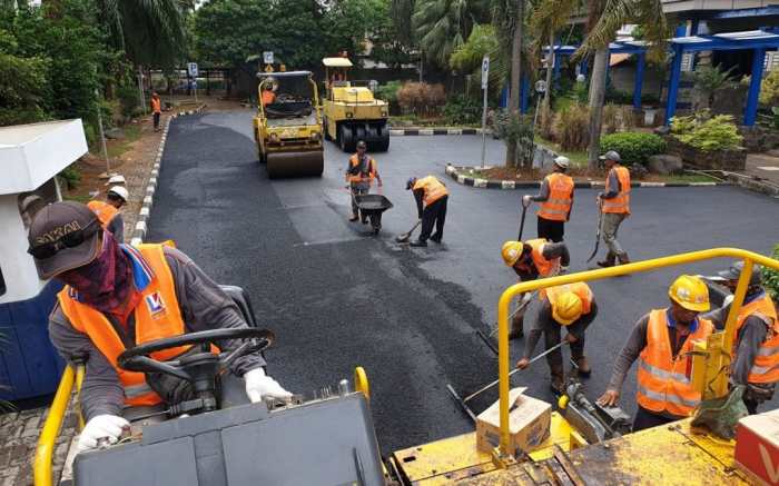 Aspal jalan hotmix pengaspalan pemborong jasa perbaikan biaya kebumen tengah bogor tasikmalaya